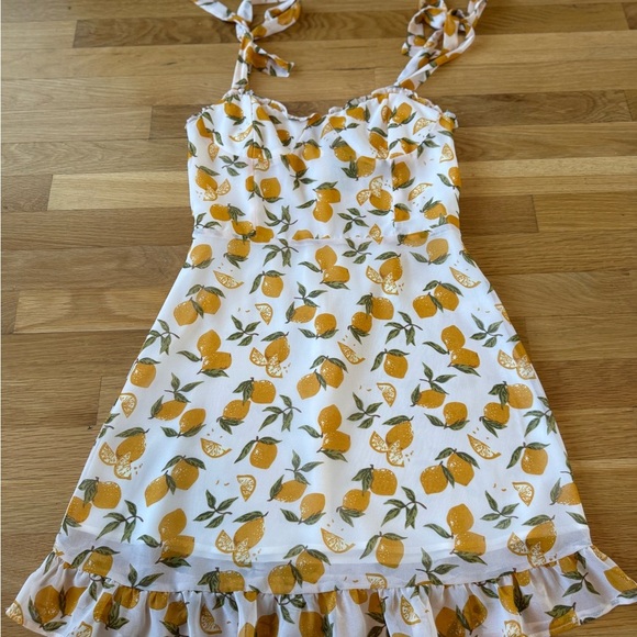 Aqua Women's Lemon Tree Lemon
Ruffle Mini Dress size small women's tie dresses - Picture 4 of 7
